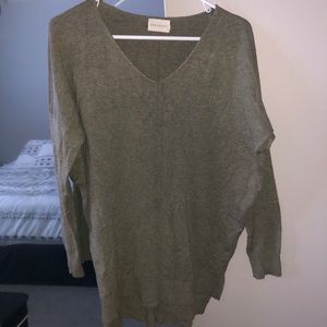 Drop Shoulder Long Sleeve